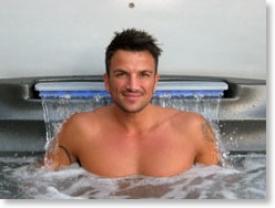 Peter Andre teams up with Euphoria to find the perfect hot tub